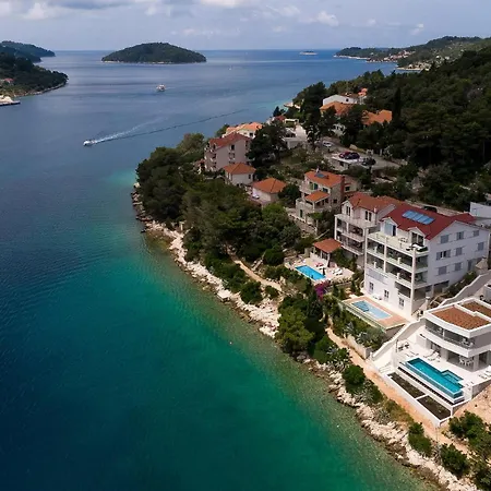 Eleganza Vela Luka